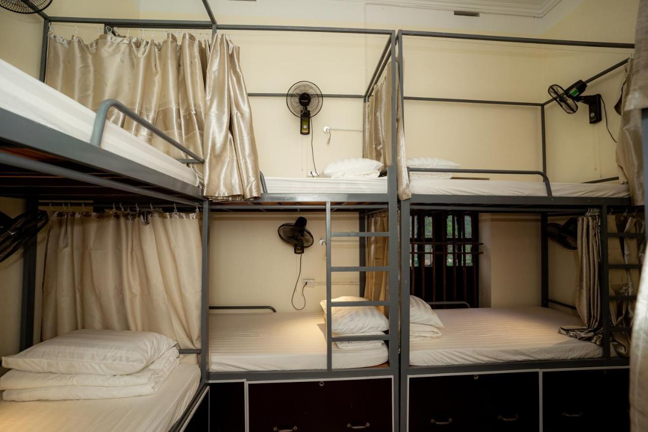 Trang An Freedom Hood Hostel Ninh Binh Bagian luar foto