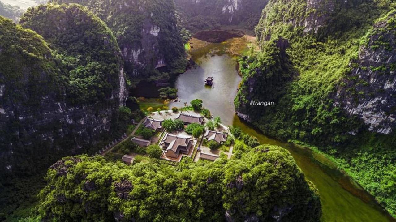 Trang An Freedom Hood Hostel Ninh Binh Bagian luar foto