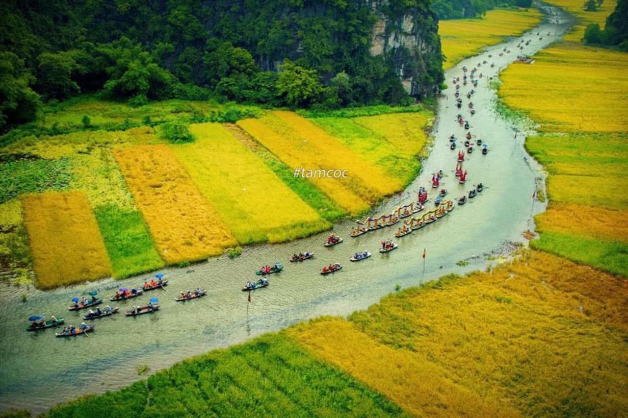 Trang An Freedom Hood Hostel Ninh Binh Bagian luar foto