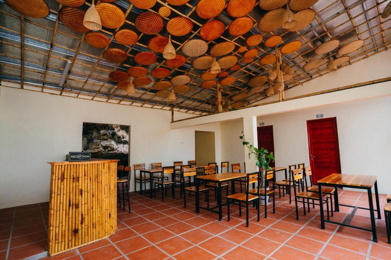 Trang An Freedom Hood Hostel Ninh Binh Bagian luar foto