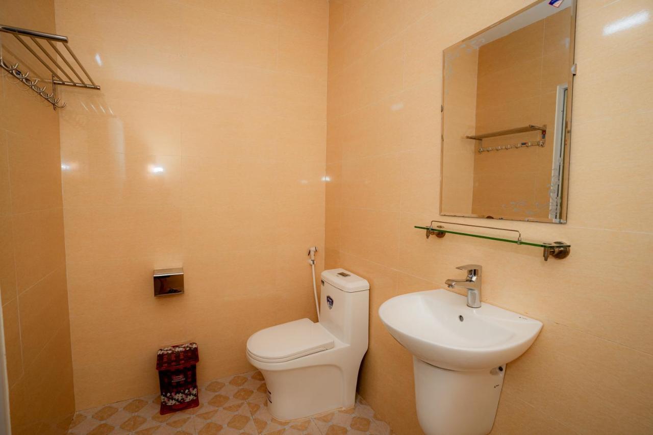 Trang An Freedom Hood Hostel Ninh Binh Bagian luar foto